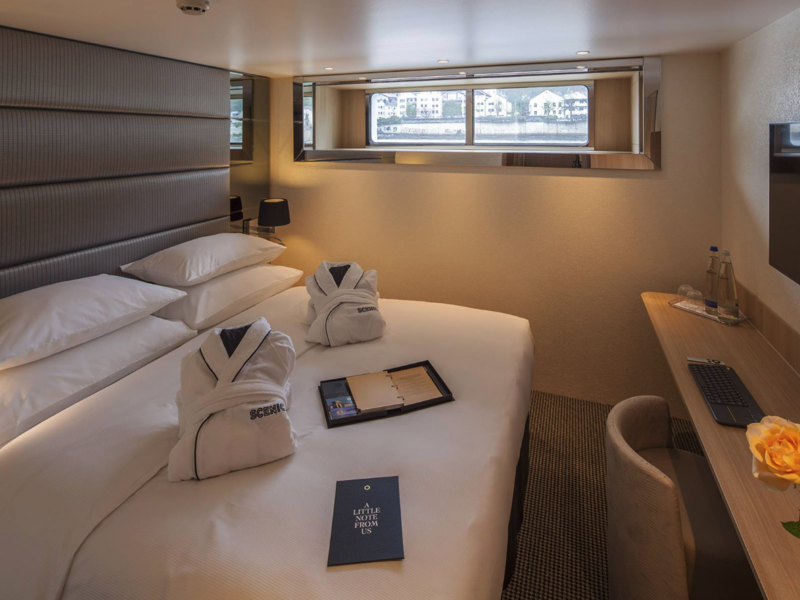 Standard Suite